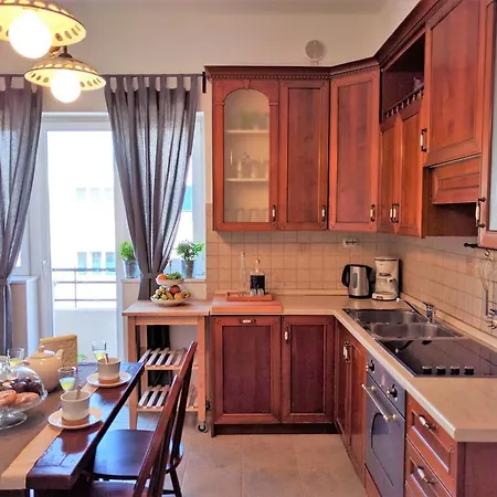 Luxury Delisan Split